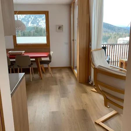 Chesa Chavriol 蓬特雷西纳